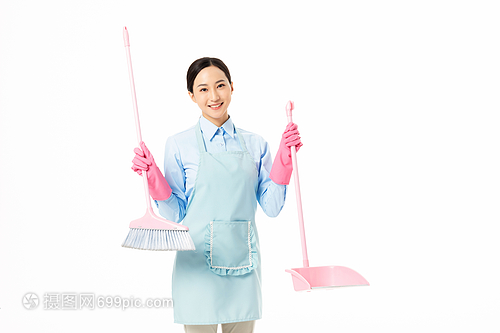 家政服务与物业管理中的女性职业角色